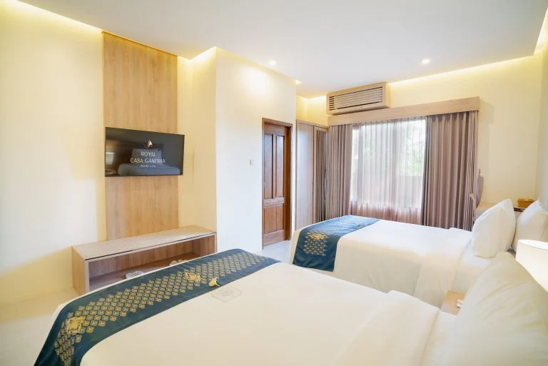 Junior Suite with Balcony