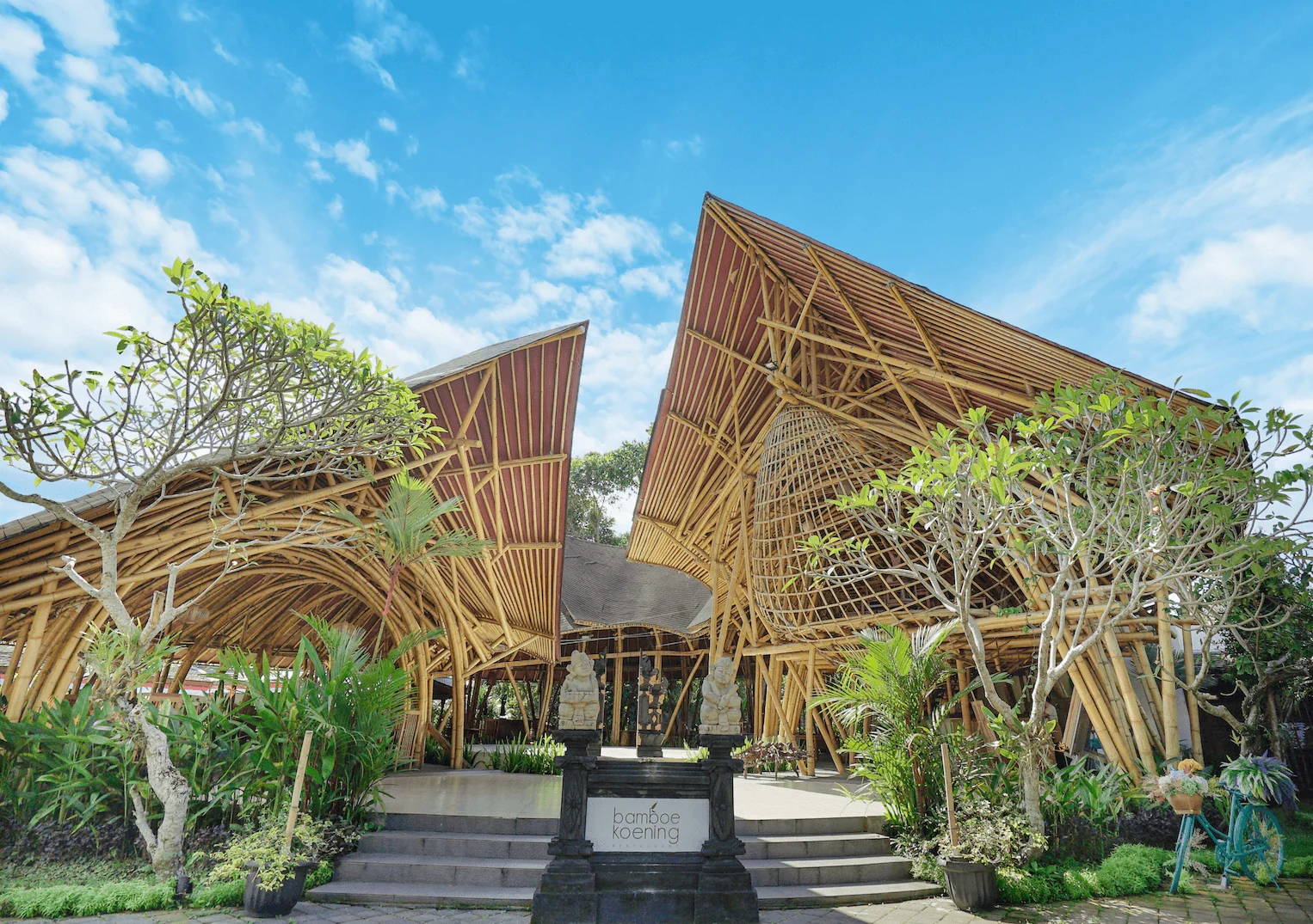 Bamboe Koening Restaurant1