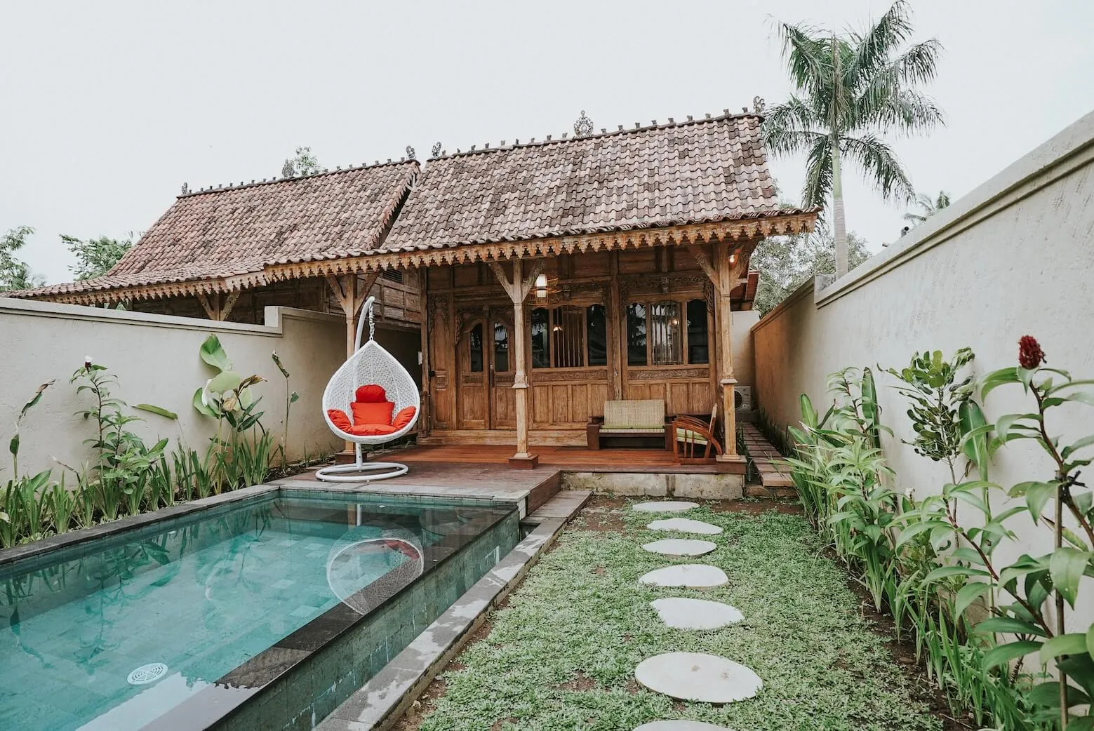 Royal Villa One Bed Room8